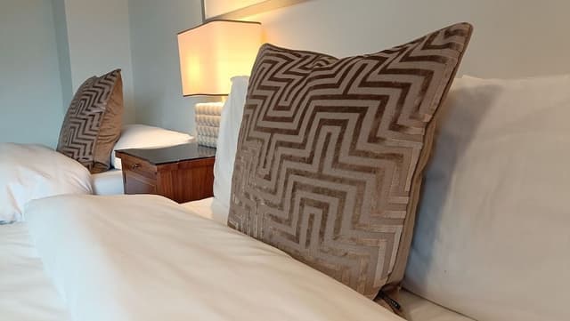 Triple Room, Shared Bathroom