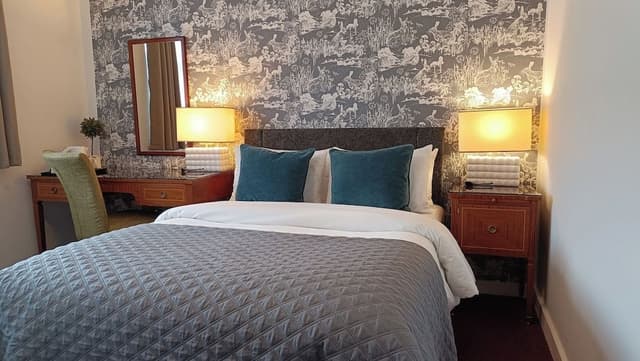 Double Room, 1 Double Bed, Private Bathroom