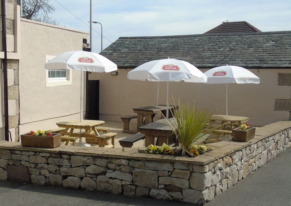 The Old Ginn House Inn0