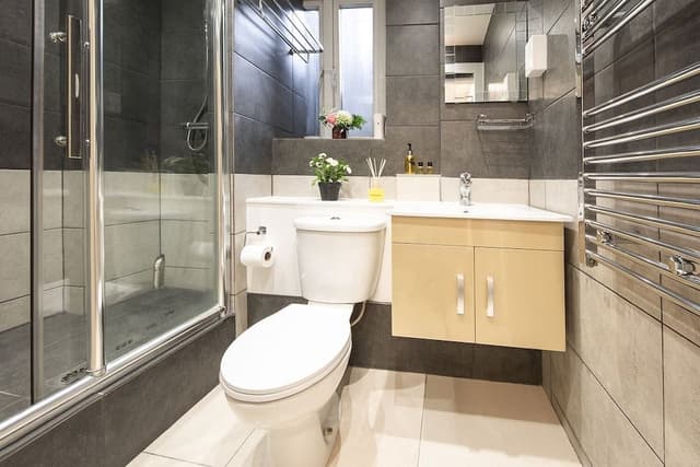 Suite, Ensuite (4 Persons)