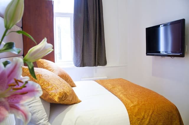 Suite, Ensuite (4 Persons)