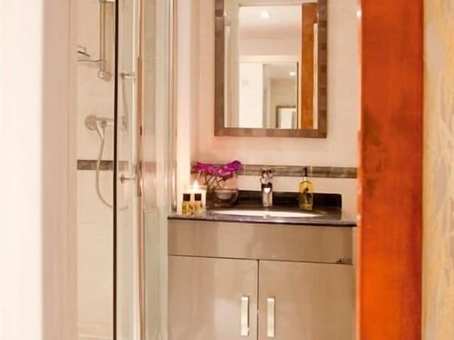Suite, Ensuite (3 Persons)