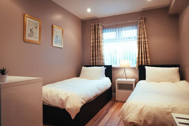 Standard Twin Room