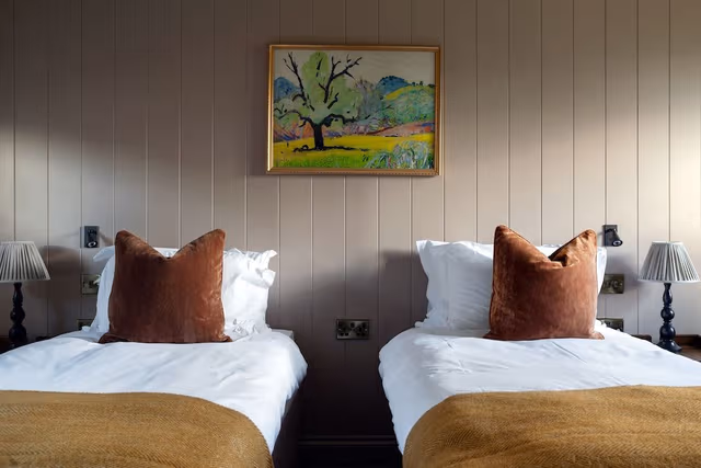Comfort Twin Room