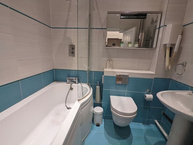 Apartment, Private Bathroom (2 bed Perham)