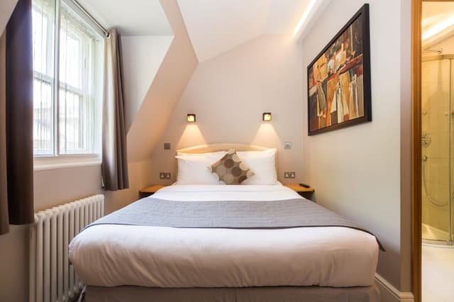 Basic Double Room