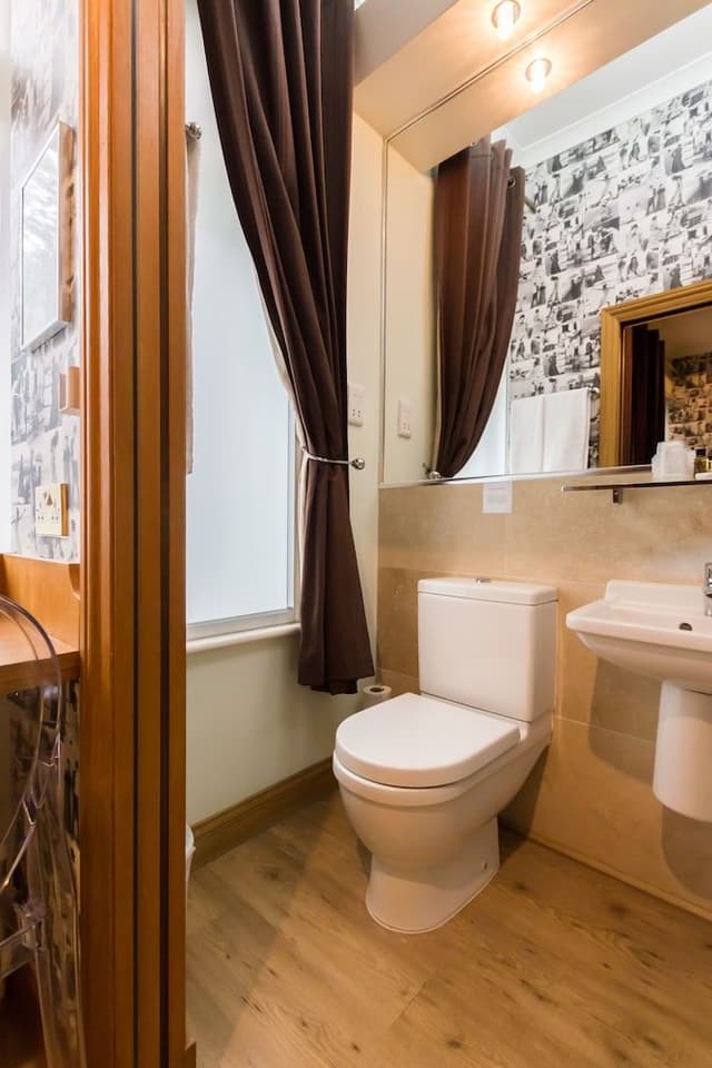 Basic Single Room