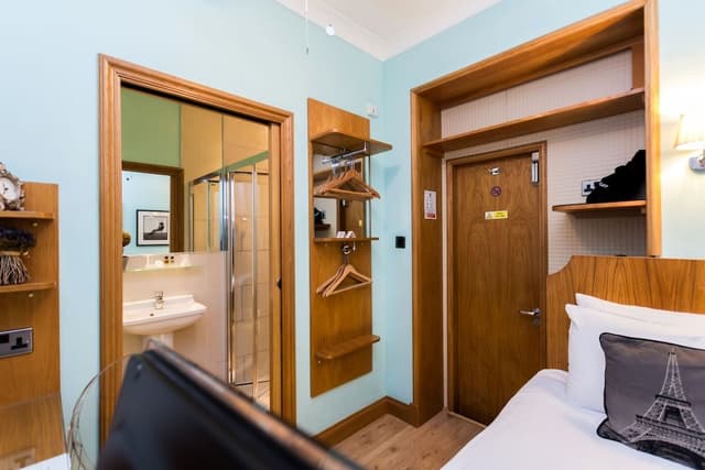 Basic Single Room