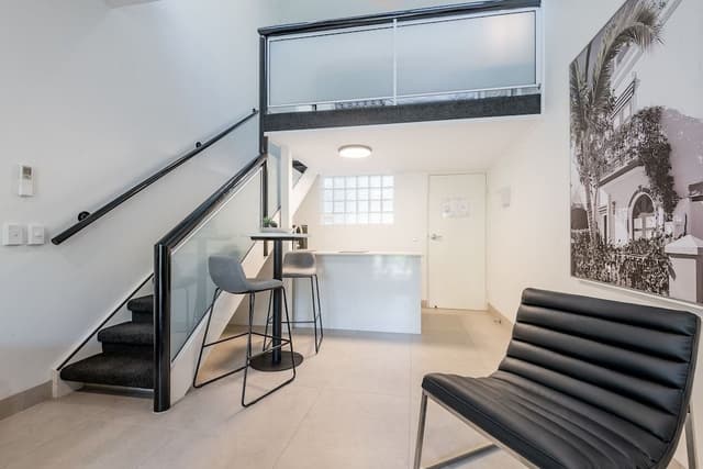 Superior Poolview Apartment
