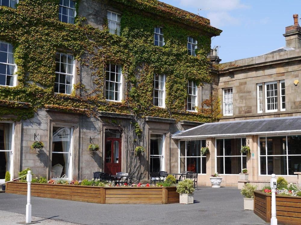 Shaw Hill Hotel Golf And Country Club Shaw Hill Hotel Golf And Country Club