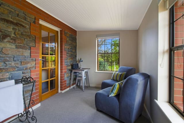 Superior Suite, 1 Bedroom, Lake View