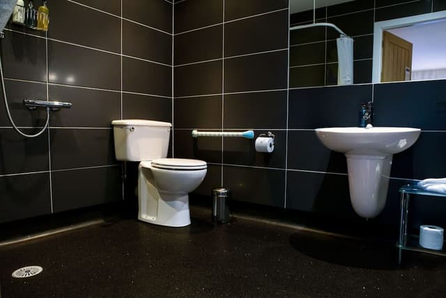 Double or Twin Room (Room 1)