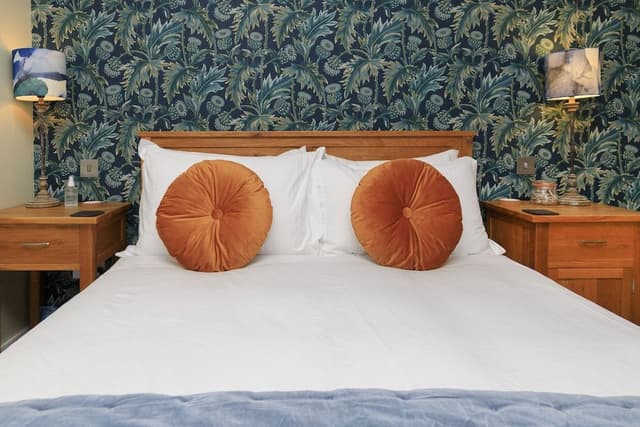 Double Room (Room 4)