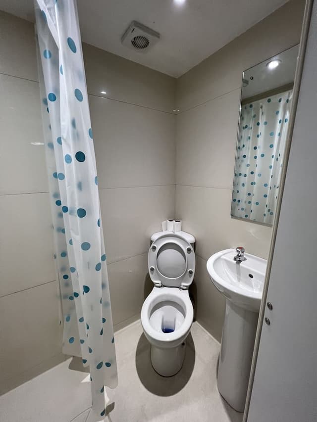 Double Room, Private Bathroom