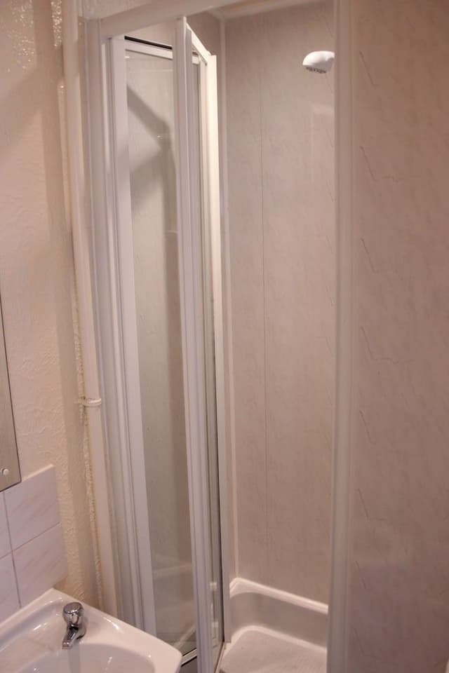 Apartment, 1 Bedroom (Apartment 7, Second Floor)