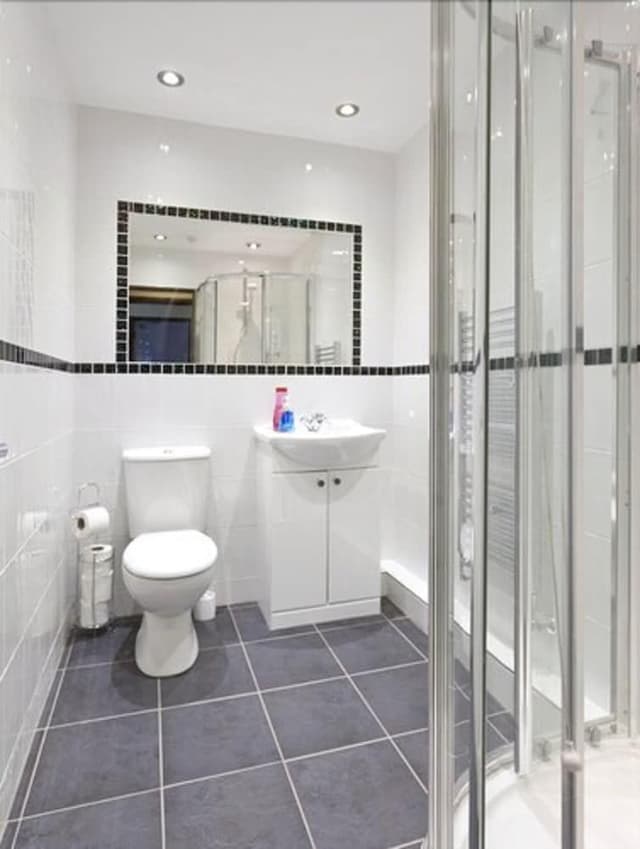 City Apartment, 2 Bedrooms, Kitchen, City View (Sleeps 2)