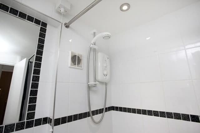 City Apartment, 2 Bedrooms, Kitchen, City View (Sleeps 2)
