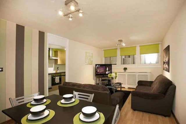 City Apartment, 2 Bedrooms, Kitchen, City View (Sleeps 2)
