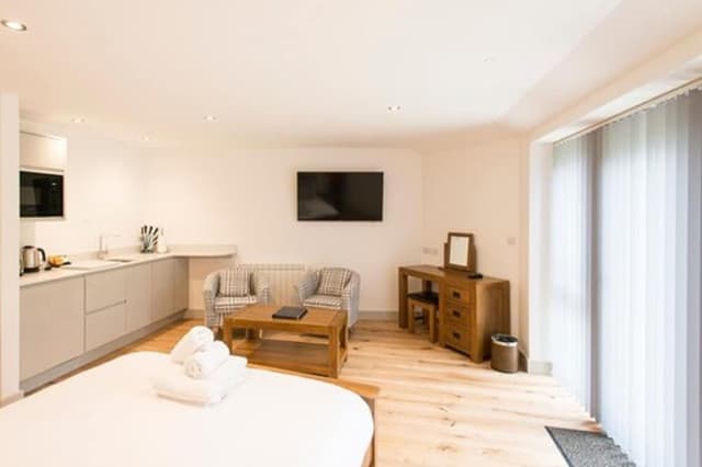 Exclusive Apartment, 2 Bedrooms, Balcony, Partial Sea View