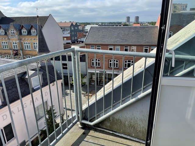 Single Room, Balcony, City View (bed of 1x90 cm)
