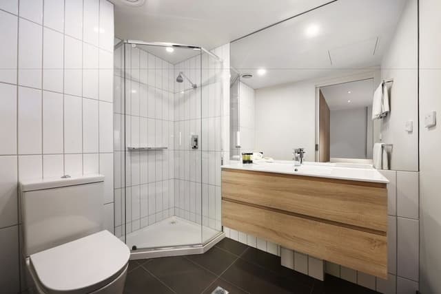 Deluxe Studio Apartment