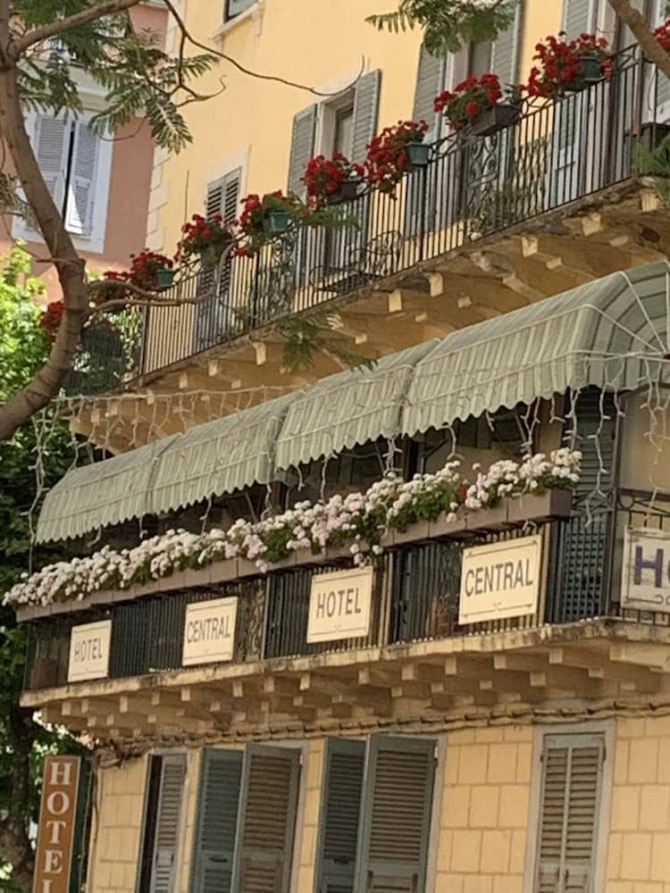 Hotel Central Bastia Hotel Central Bastia