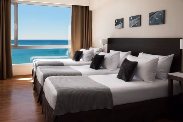 Double or Twin Room with Ocean View - Non-Smoking