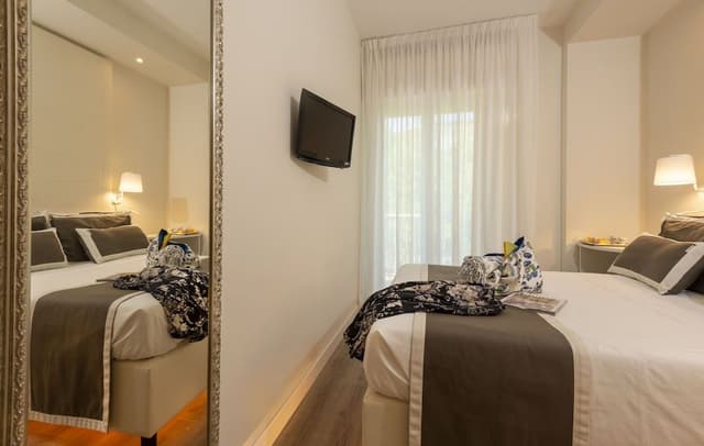 Standard Single Room