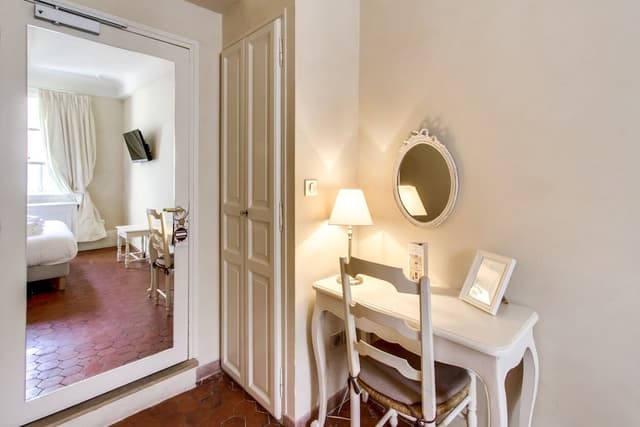 Classic Double Room, 1 Queen Bed, Air conditioning, City View
