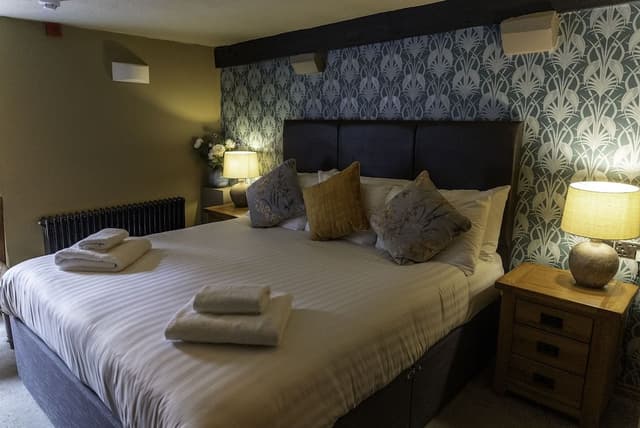 Classic Double Room, Ensuite