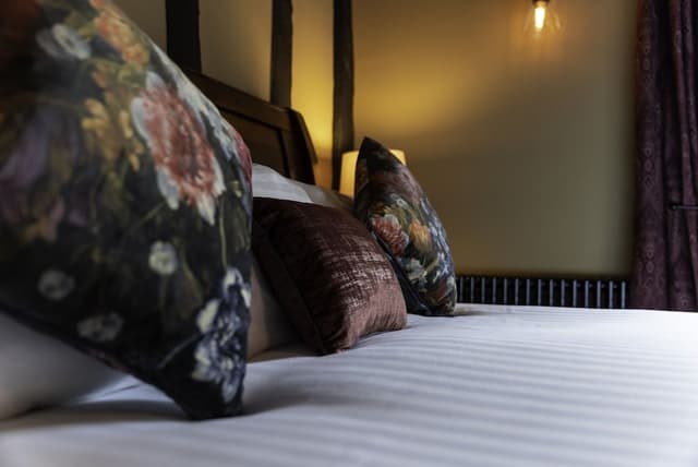 Premium Double Room, Ensuite (Room 6)