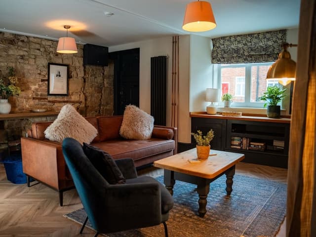 Deluxe House, Private Bathroom (2 Bedroom)