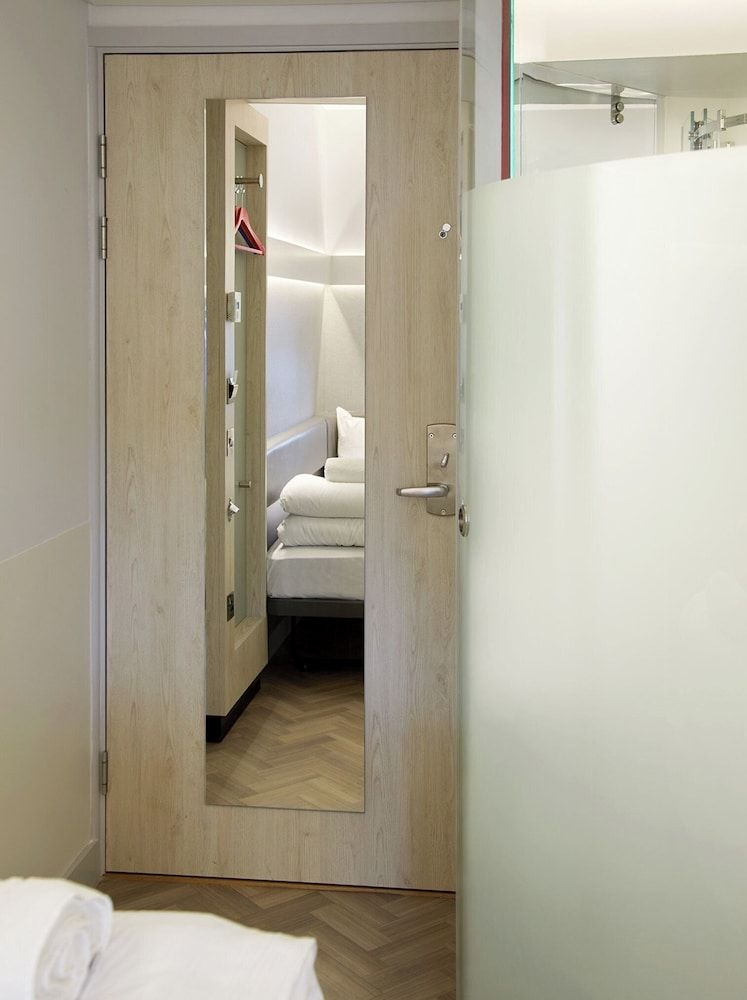 Premier Inn Cardiff Roath2
