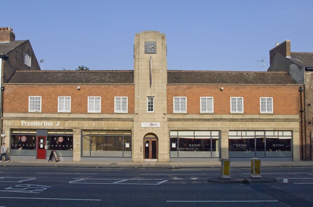 Premier Inn York City (Blossom St North)2