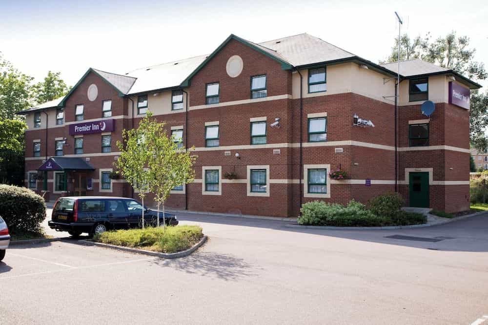 Premier Inn Watford Central