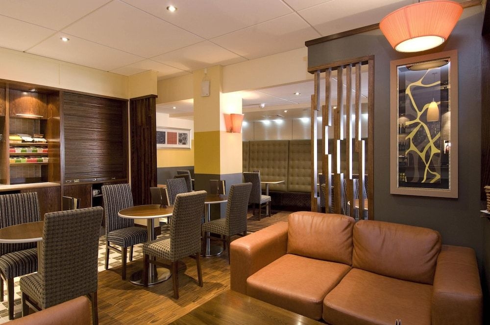 Premier Inn Coventry City Centre (Belgrade Plaza)3