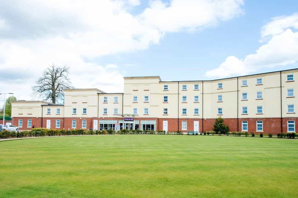 Premier Inn Stoke (Trentham Gardens) Premier Inn Stoke (Trentham Gardens)