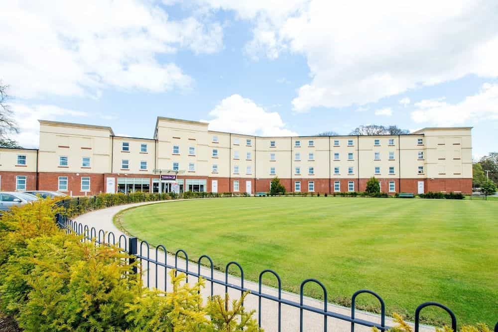 Premier Inn Stoke (Trentham Gardens) Premier Inn Stoke (Trentham Gardens)