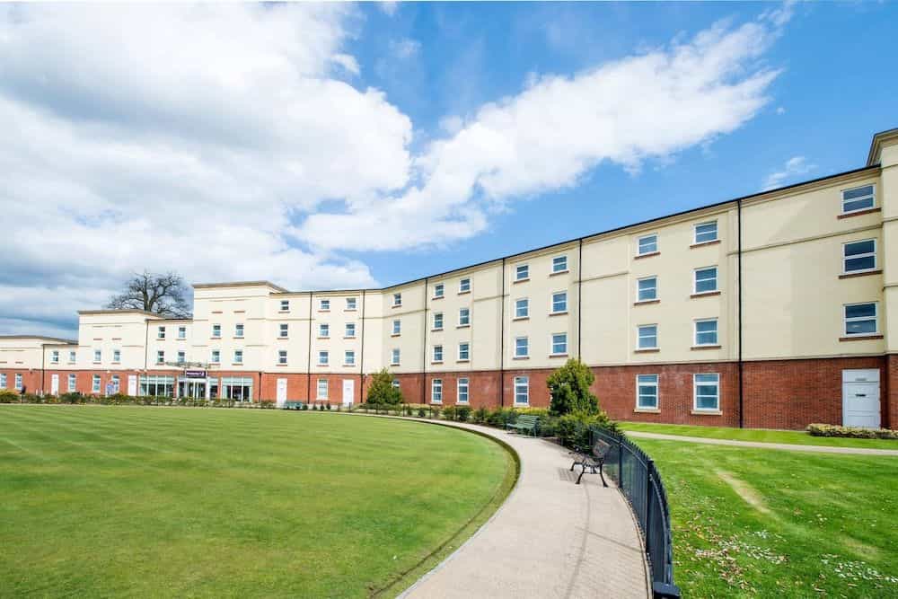 Premier Inn Stoke (Trentham Gardens) Premier Inn Stoke (Trentham Gardens)