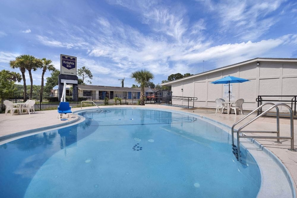 Knights Inn Jacksonville Southeast1