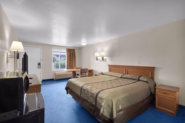 Room, 1 King Bed