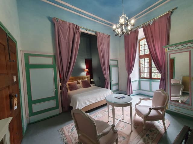 Superior Double Room (For 3 People)