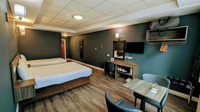 Twin room