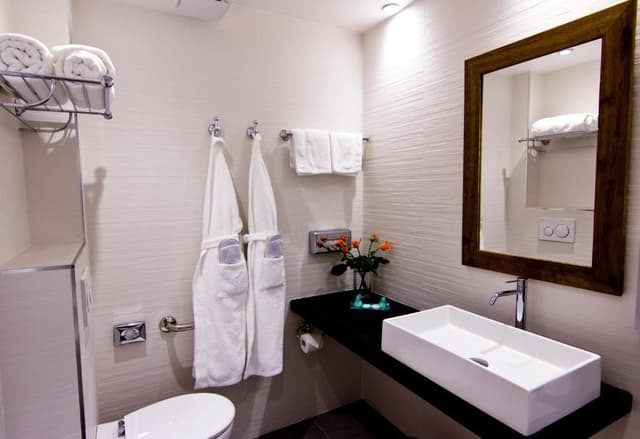 Signature Suite