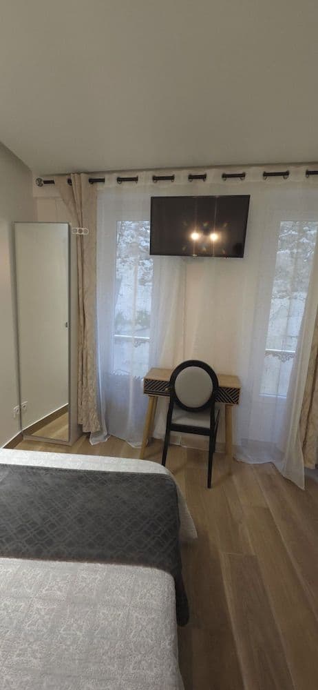 Standard Double Room, 1 Double Bed (no elevator)