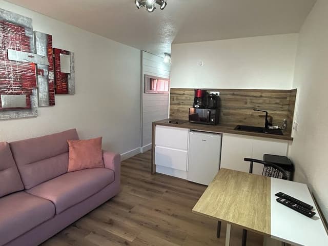 Apartment (3 adults)