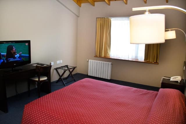 Double Room (+ 1 Child up to 4 years)
