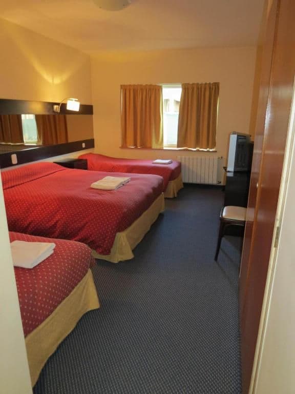 Quadruple Single Room