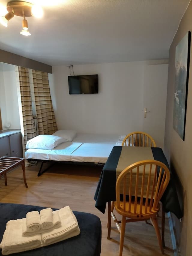Quadruple Room, Courtyard View