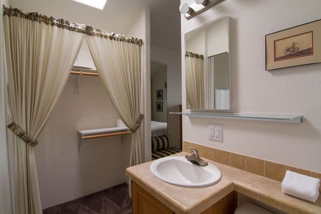 One Bedroom Cottage